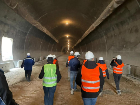 О ходе строительства тоннеля в Туркестанской области